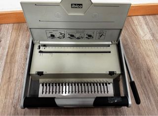 Estantería metálica