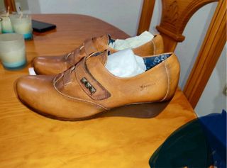 Zapatos de piel mujer marrones