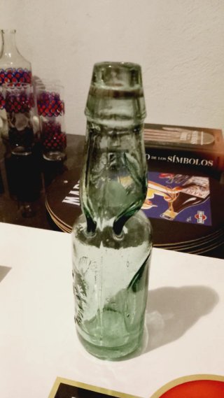 Coppia bottiglie antiche minerale