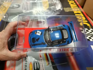Scalextric Mercedes AMG GT3 Azul