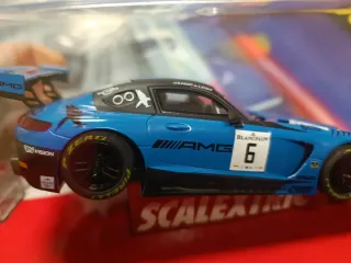 Scalextric Mercedes AMG GT3 Azul