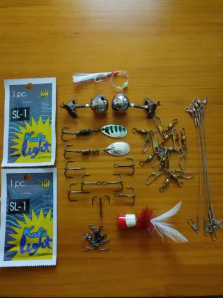 Lotes de pesca: señuelos y accesorios