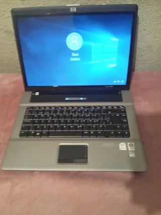 Portátil HP Compaq 6720s Plata