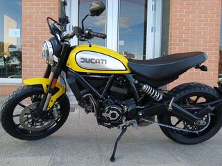 Ducati Scrambler Icon Amarilla