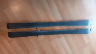 Esquís ATOMIC  infantiles 130cm