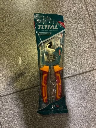 Cortador de Cable Aislado Total 160mm (6)