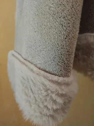 Chaqueta rosa de borreguito