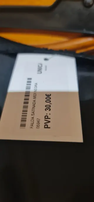 Falda midi satinada Bonaire T.U Negra