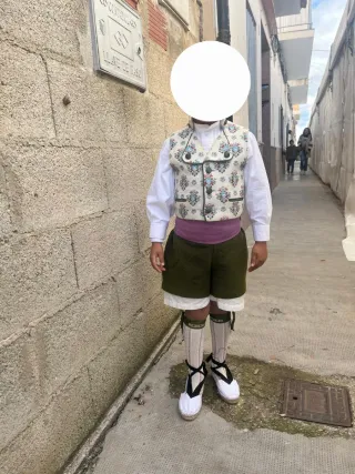 Traje de torrenti y saragüell Niño 2-4 Años