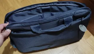 Borsa per portatile 15,6 pollici NUOVA