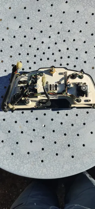 Velocímetro Honda VFR 750