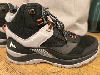 Botas de montaña mujer 39 como nuevas