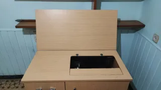 Máquina de coser Wertheim antigua