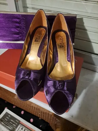 Zapatos y bolso de fiesta o bodas...