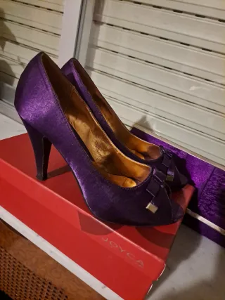 Zapatos y bolso de fiesta o bodas...