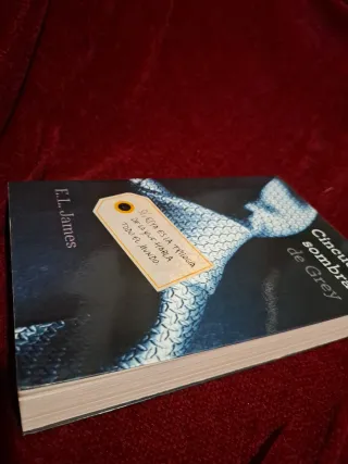 CINCUENTA SOMBRAS DE GREY