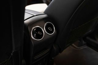 Mercedes-Benz GLB (X247) 2021