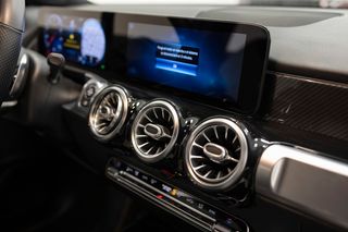 Mercedes-Benz GLB (X247) 2021