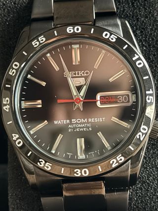 Reloj Seiko 5 Automático Negro 7S26-02T0