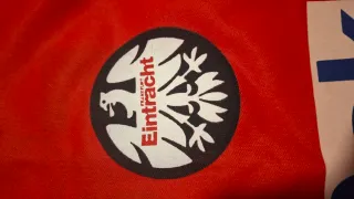 Camiseta Eintracht Frankfurt Puma Roja