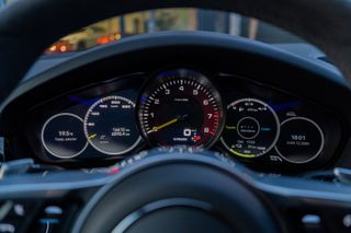 PORSCHE CAYENNE COUPE E-HYBRID PLATINUM EDITION