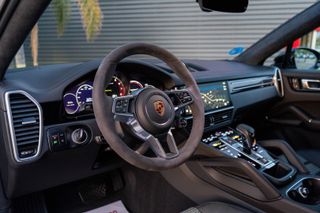 PORSCHE CAYENNE COUPE E-HYBRID PLATINUM EDITION