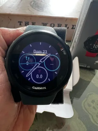 Reloj Garmin Forerunner 45 Negro/Rojo