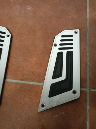 Reposapiés Yamaha TMax 2001-2007