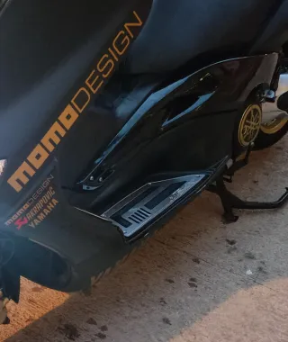 Reposapiés Yamaha TMax 2001-2007