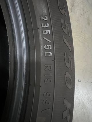 Neumáticos 235/50 R19