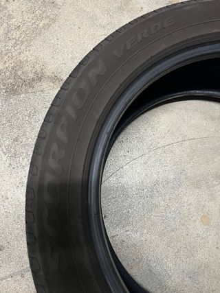 Neumáticos 235/50 R19