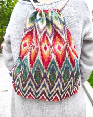 Mochila de cuerdas multicolor