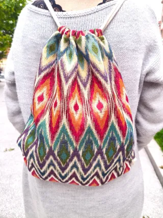 Mochila de cuerdas multicolor