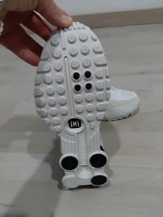 Nike Bambas Blancas y Negras