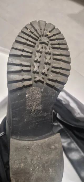 Stivali donna neri con tacco