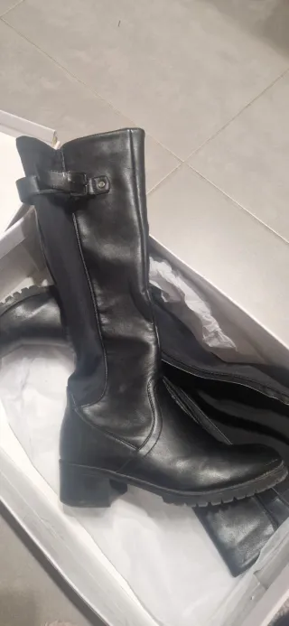 Stivali donna neri con tacco