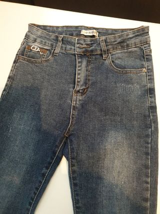 Pantalón vaquero ELENA BOTELI chica azul