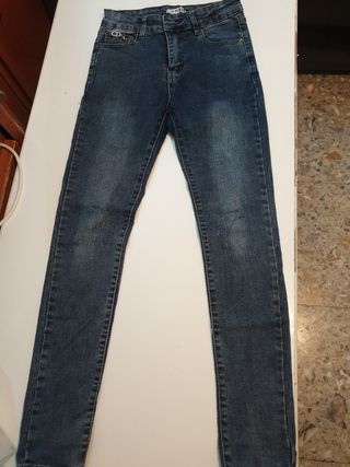 Pantalón vaquero ELENA BOTELI chica azul