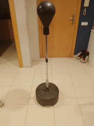 Saco de boxeo de pie