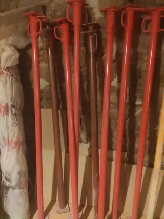 Puntales de obra 1.6m