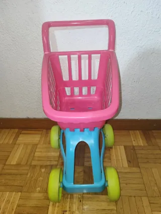 Carrito de juguete para la compra
