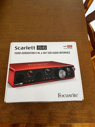 Focusrite Scarlett 8i6 3ª Gen Interfaz Audio