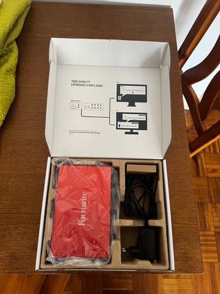 Focusrite Scarlett 8i6 3ª Gen Interfaz Audio