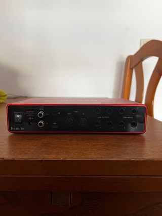 Focusrite Scarlett 8i6 3ª Gen Interfaz Audio