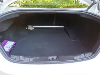 Jaguar XF 5.0 V8 385CV