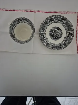 Taza y plato La Cartuja de Sevilla