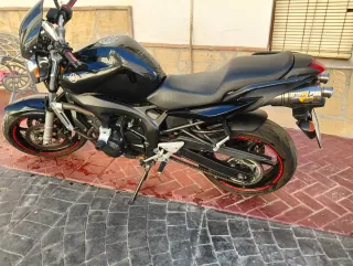 Yamaha FZ6