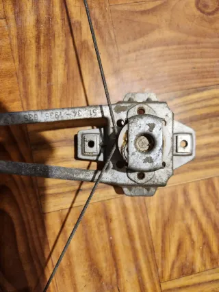 Elevalunas Mecánico BMW E30