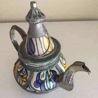 Tetera artesanal antigua