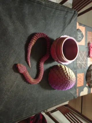 Figura 3D Serpiente con Tapa